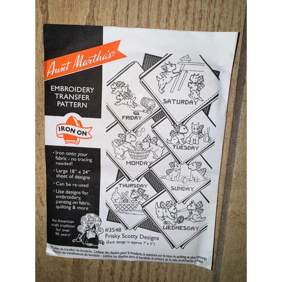 Aunt Martha's Embroidery Transfer Pattern (lot of 3 - Girl; Snowmen; Dog) - Picture 2 of 5